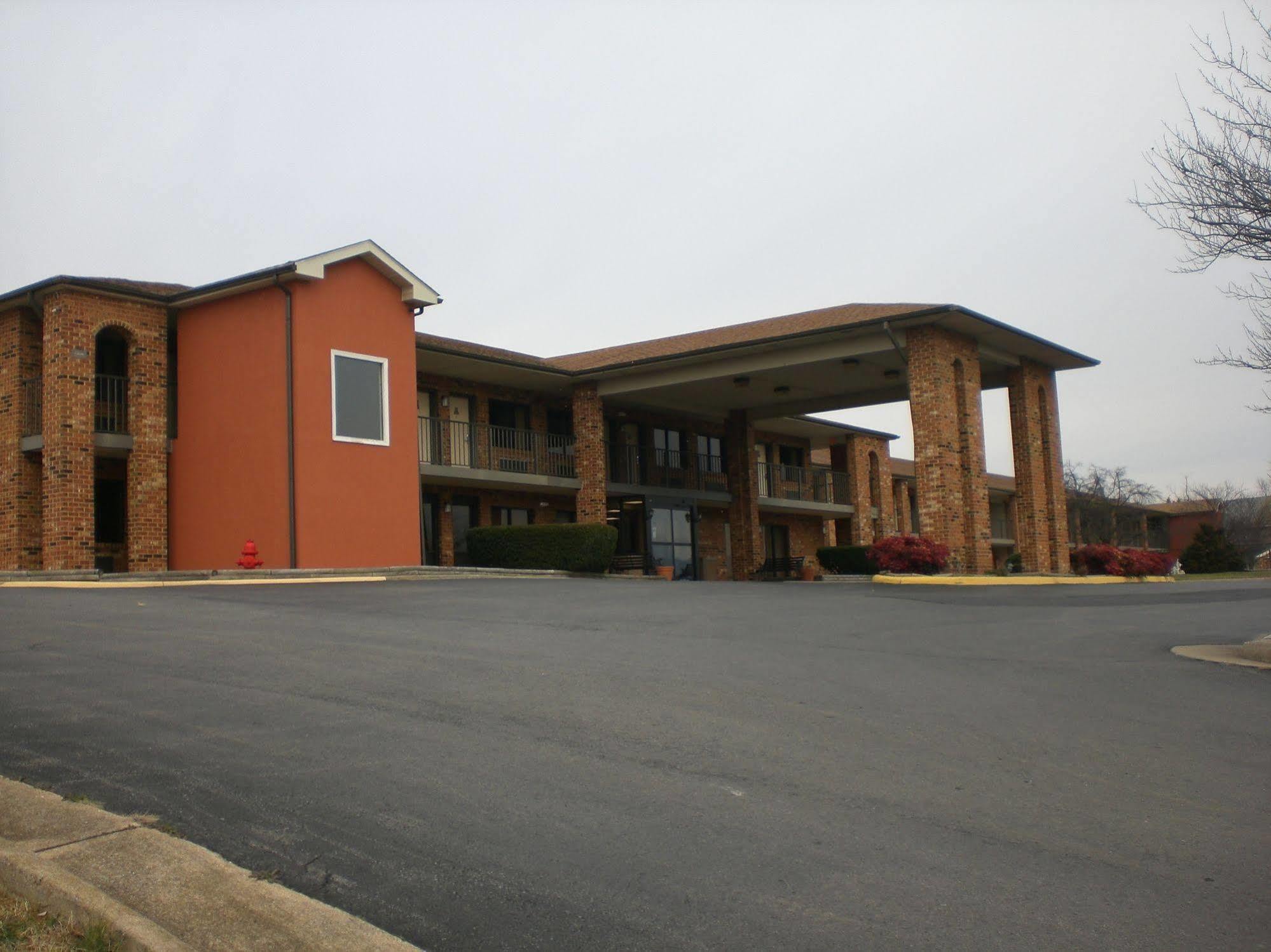Days Inn By Wyndham New Market I-81 Exterior photo